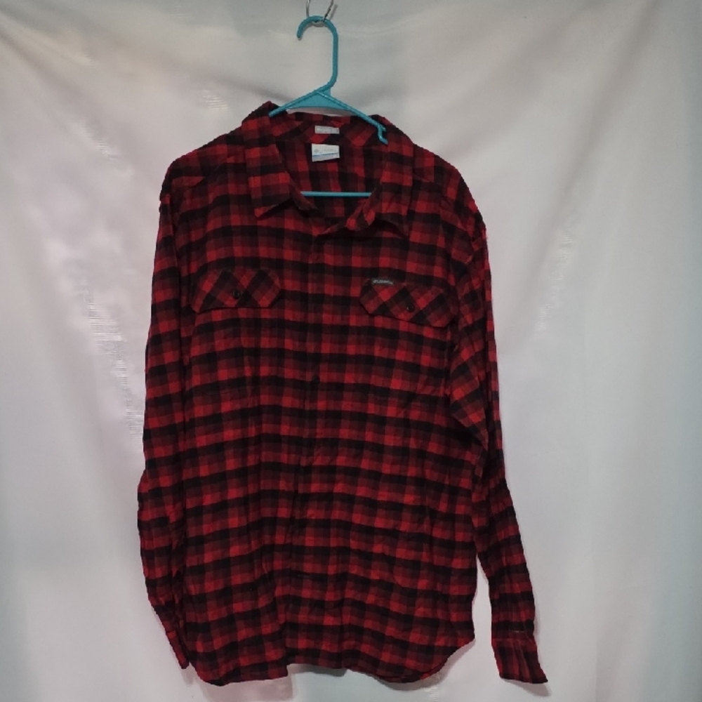 Columbia Omni-Wick Mens Red/Black Plaid Buttons Flannel Shirt Pockets Sz XL EUC
